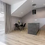 Apartman Av