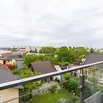 Apartman Av Szenc