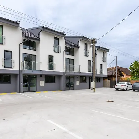 Apartman Av Szenc
